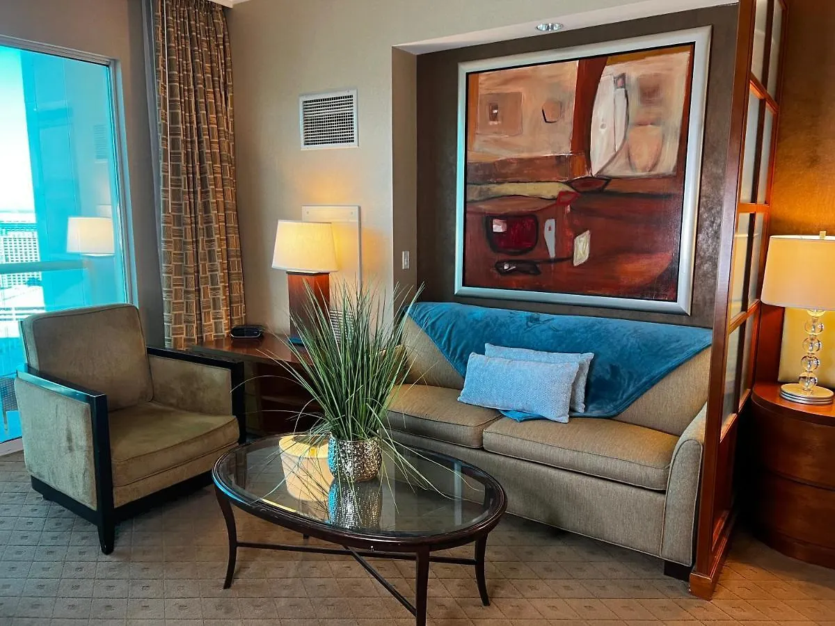 Balcony Suite Strip View Las Vegas Homestay